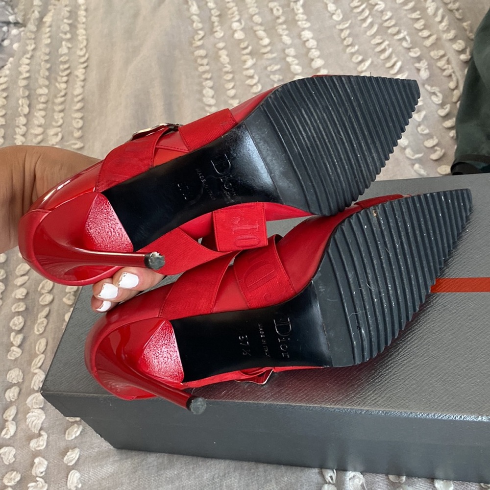 Dior pumps! Worn once!!! Gorgeous red Dior pumps! - Picture 5 of 5